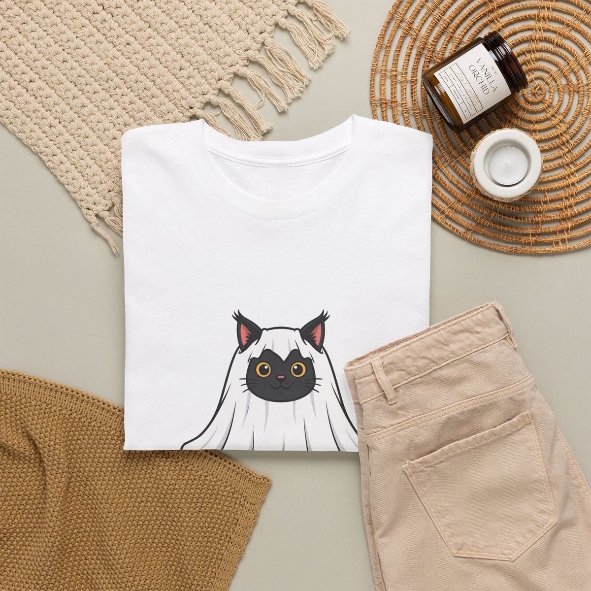 Spooky Cat Mom Halloween T-Shirt - Ghost Cat Black Cat Tee